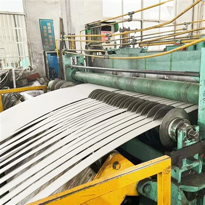 Прорізна стрічка з нержавіючої сталі